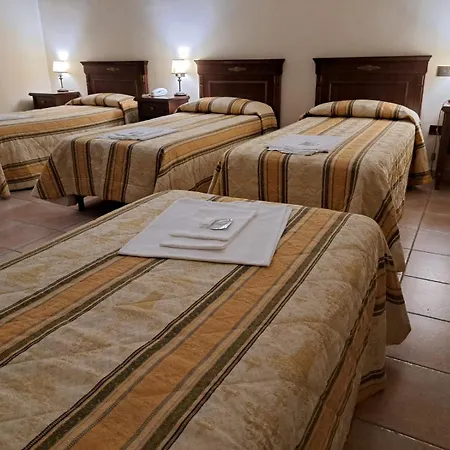 Casapaceebene Hotel 2*