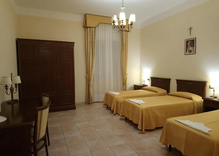 Hotel Casa Pace E Bene